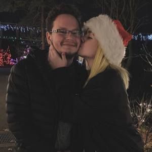 Meet your Posher, Abigail